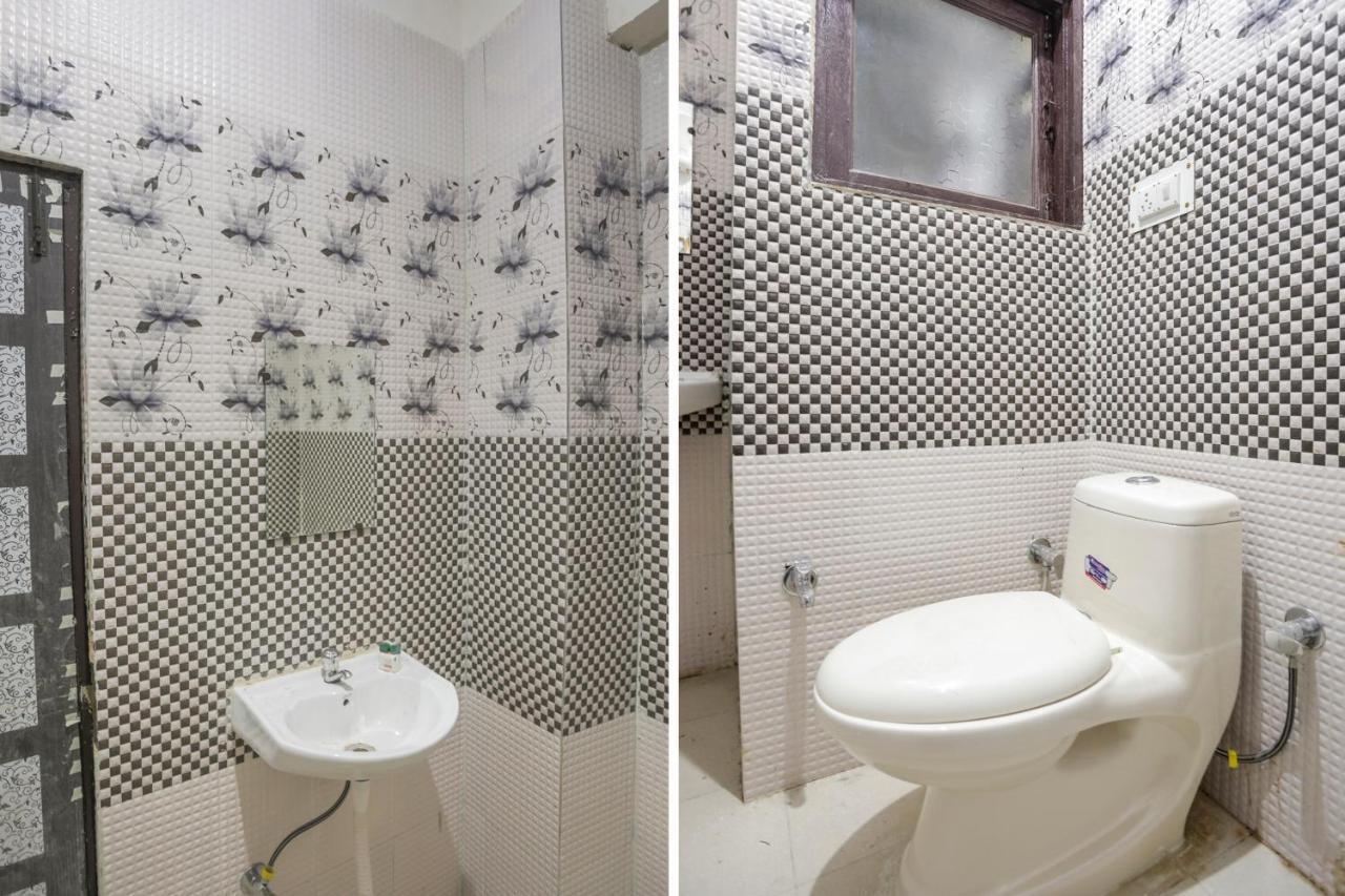 Готель Oyo Townhouse 74871 Thoraipakkam Ченнаї Екстер'єр фото